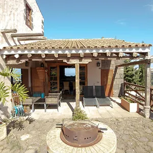La Casa Roja Relax Moya (Gran Canaria)